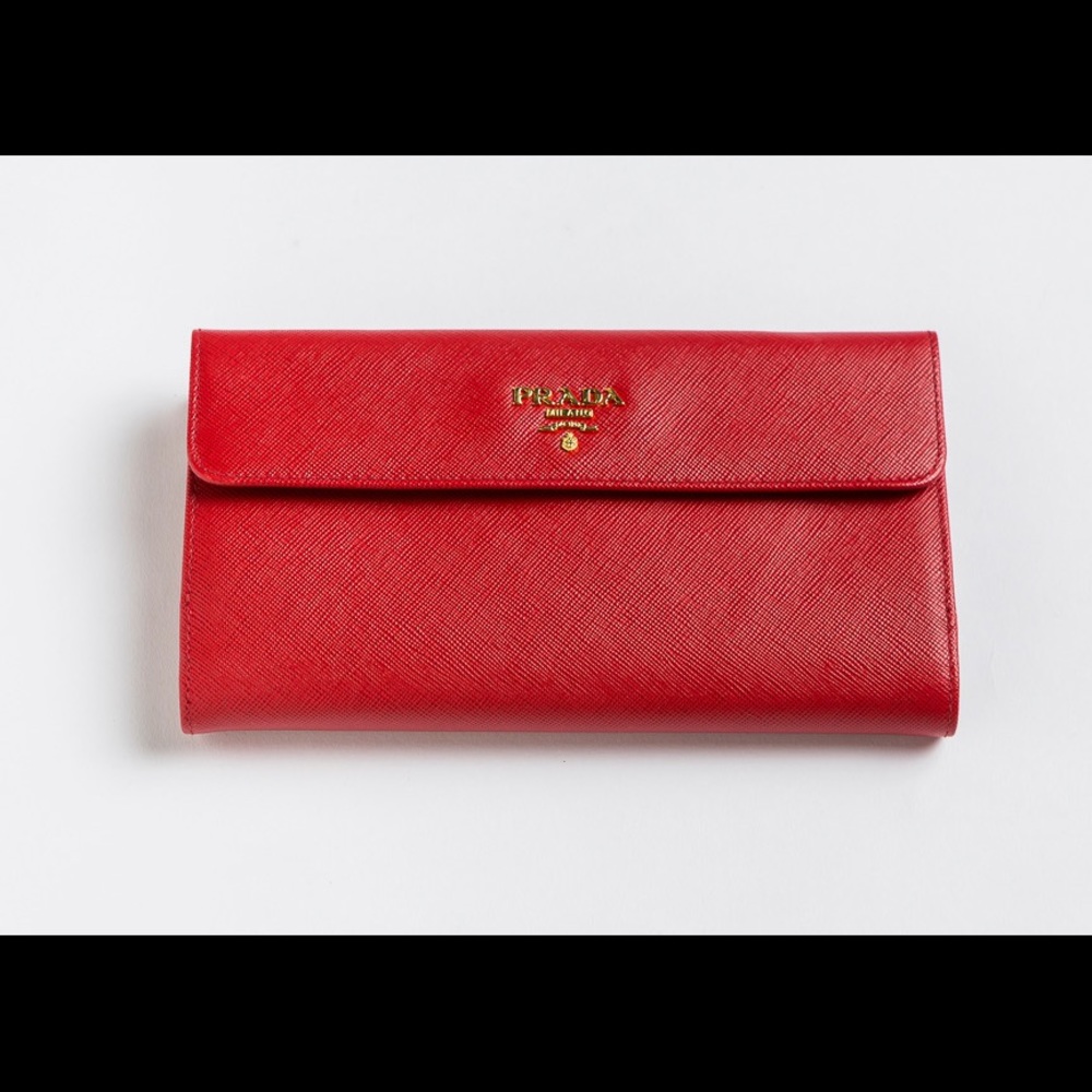 Prada Red Saffiano Wallet ✨SOLD✨